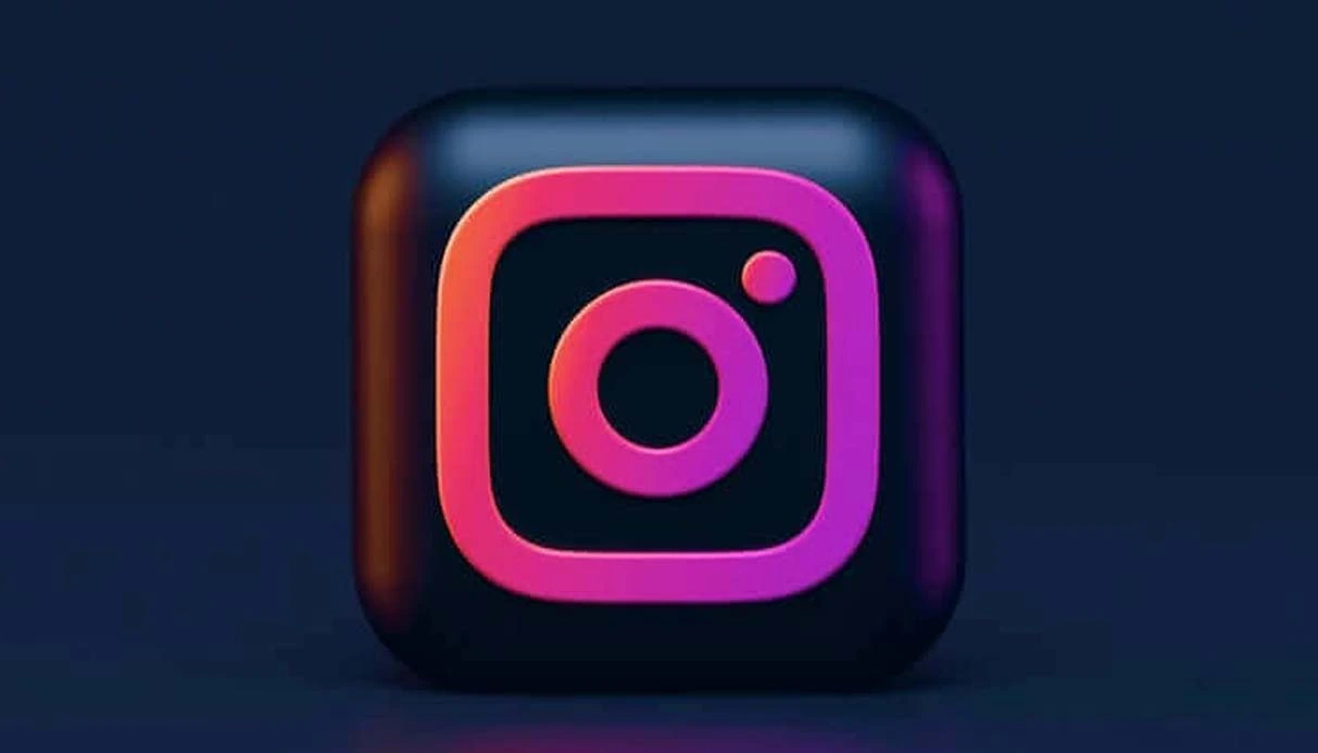 How to Avoid Getting Your Instagram Account Banned (2025 Guide)